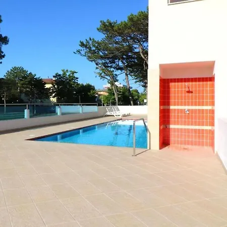 Apartmán Relax And Unwind By The Pool In *