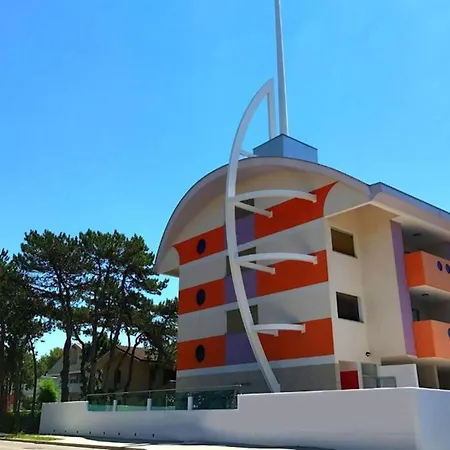 Relax And Unwind By The Pool In *