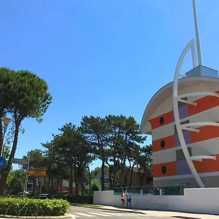 Apartment Relax And Unwind By The Pool In Bibione