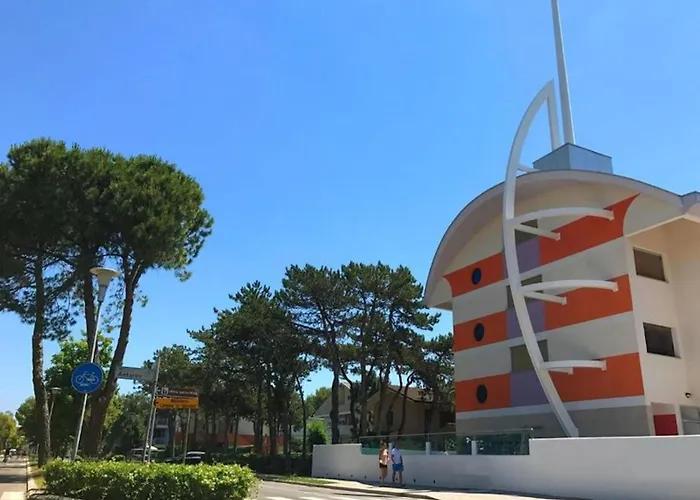 Apartamento Relax And Unwind By The Pool In Bibione